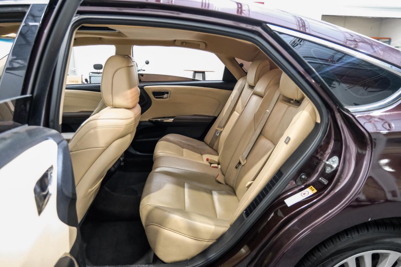 Toyota Avalon Hybrid 4dr Sdn XLE Touring (Natl) 2014