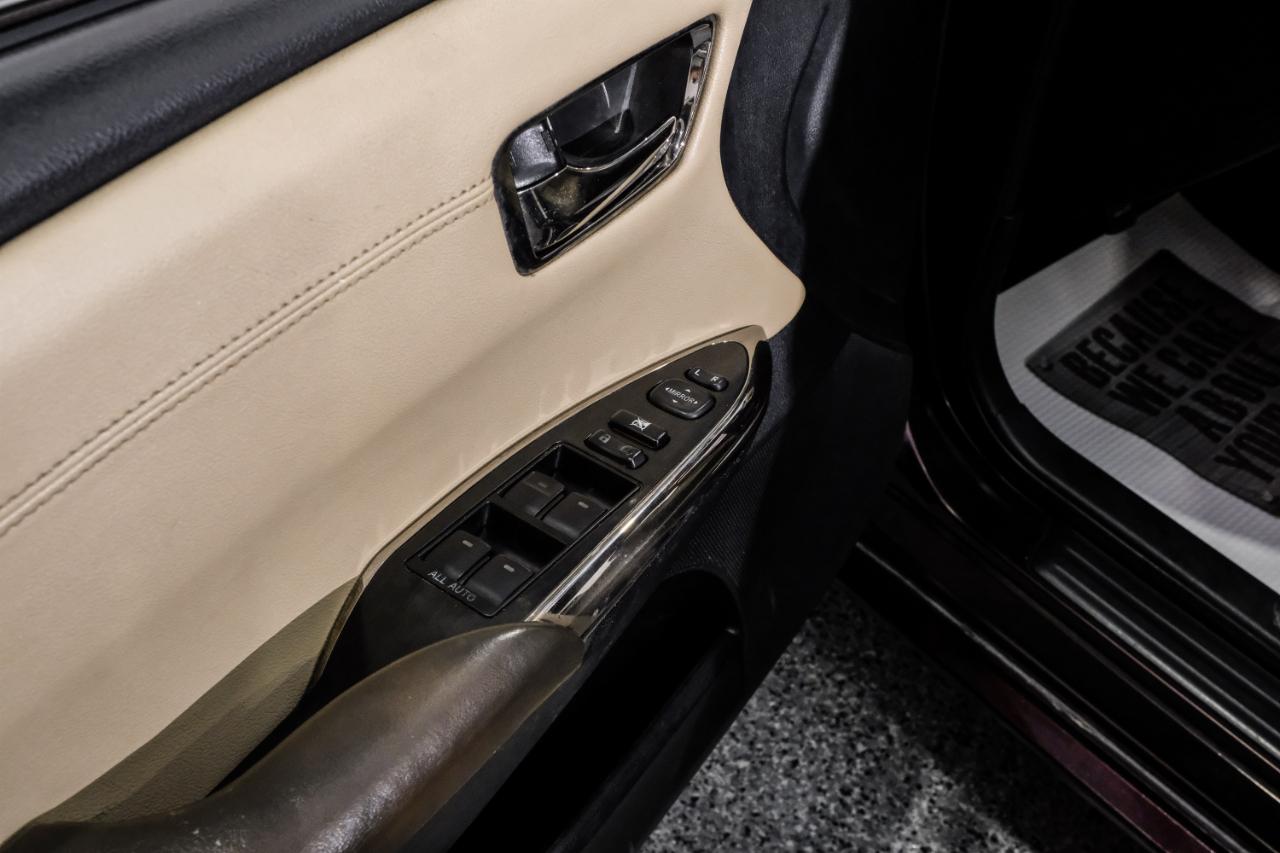 Toyota Avalon Hybrid 4dr Sdn XLE Touring (Natl) 2014