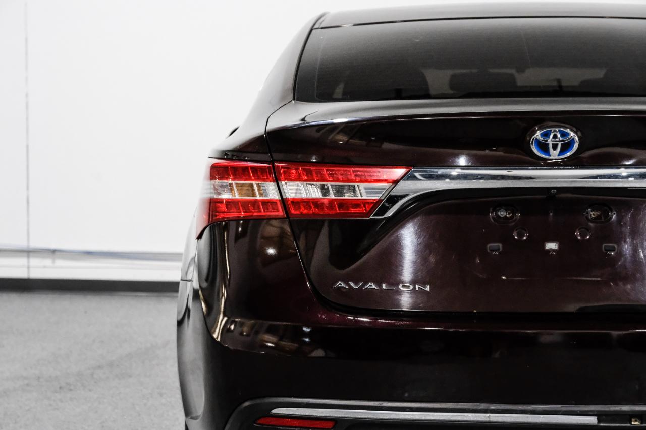 Toyota Avalon Hybrid 4dr Sdn XLE Touring (Natl) 2014