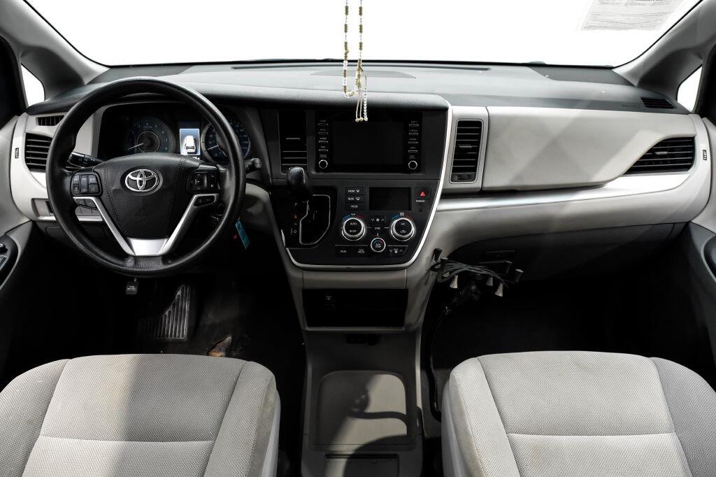 Toyota Sienna L FWD 7-Passenger (Natl) 2020