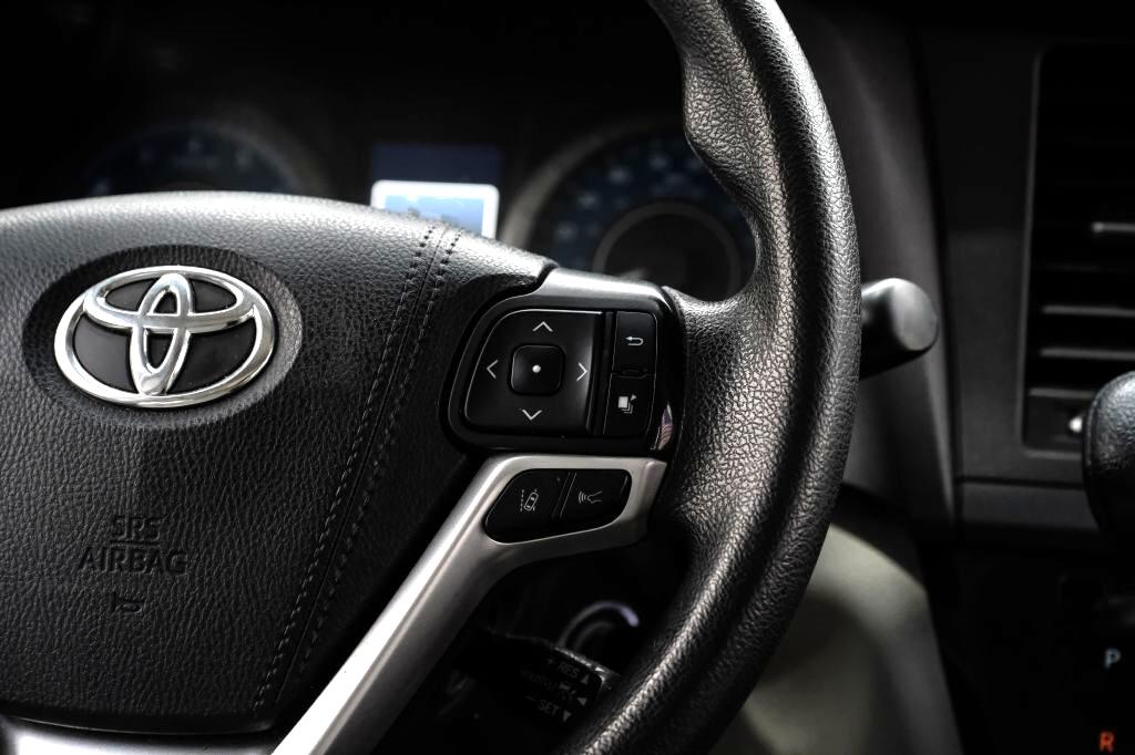 Toyota Sienna L FWD 7-Passenger (Natl) 2020