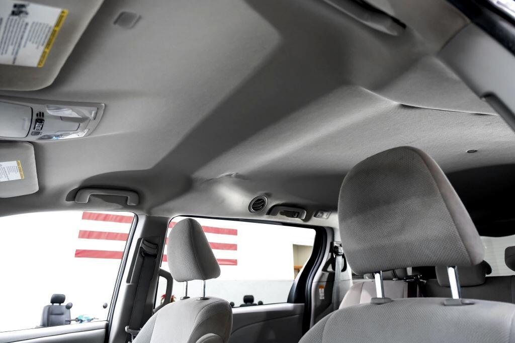 Toyota Sienna L FWD 7-Passenger (Natl) 2020