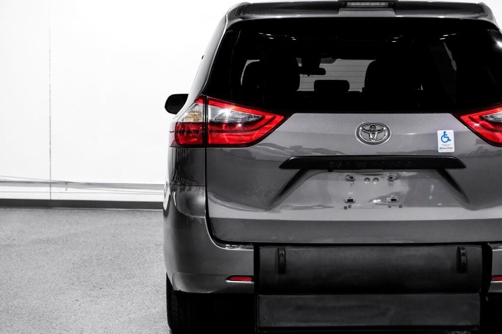 Toyota Sienna L FWD 7-Passenger (Natl) 2020