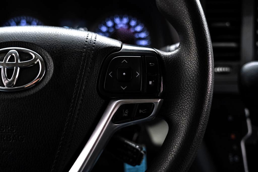 Toyota Sienna L FWD 7-Passenger (Natl) 2020