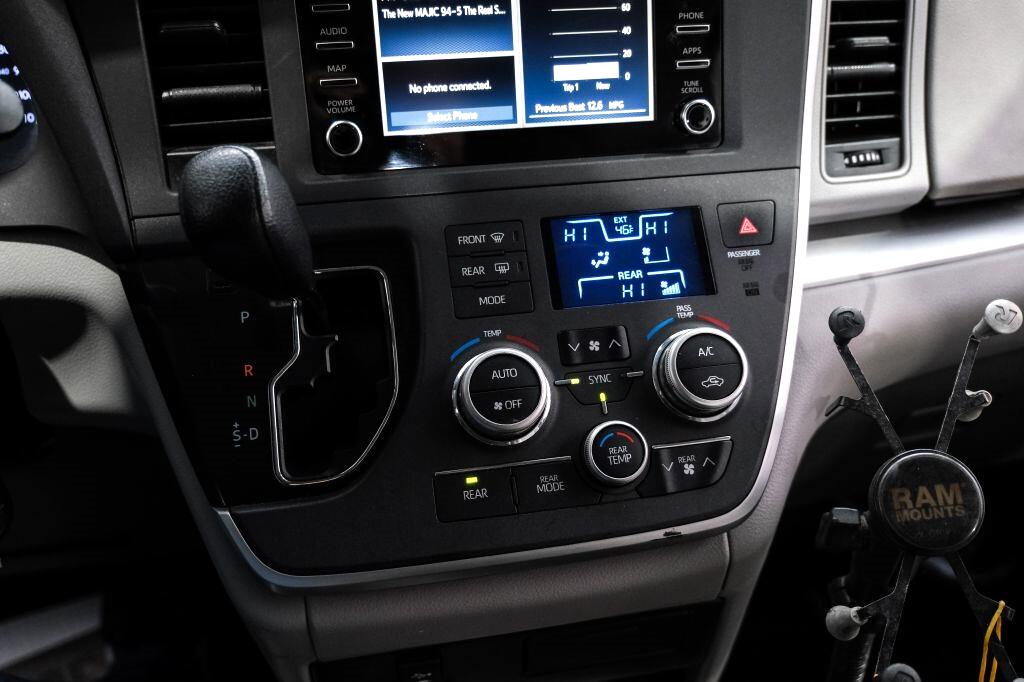 Toyota Sienna L FWD 7-Passenger (Natl) 2020