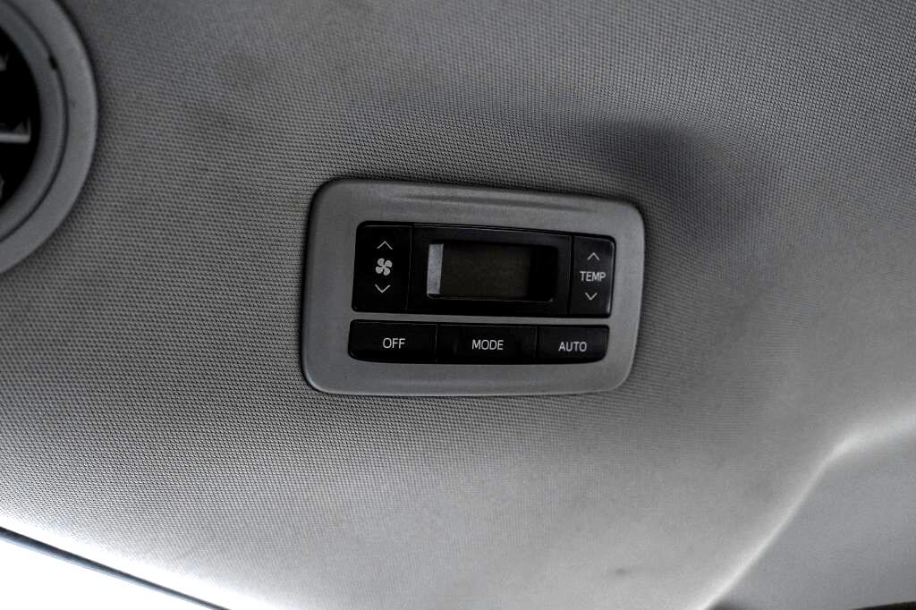 Toyota Sienna L FWD 7-Passenger (Natl) 2020