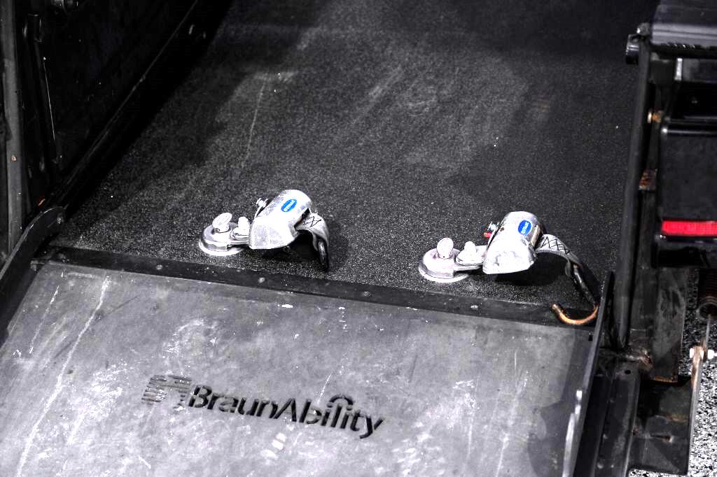 Toyota Sienna L FWD 7-Passenger (Natl) 2020