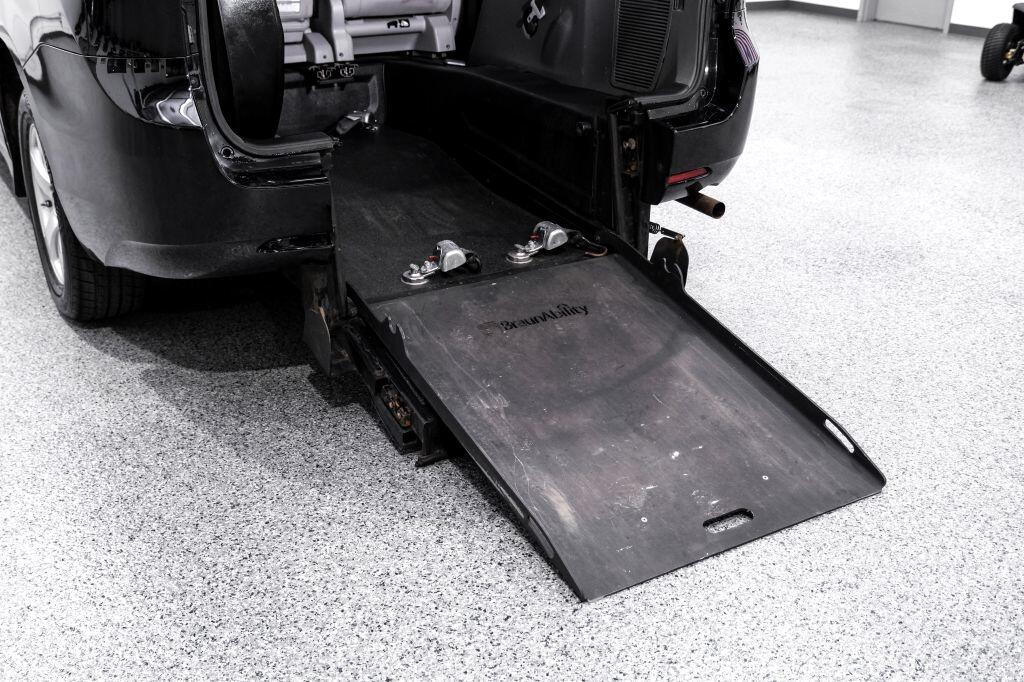 Toyota Sienna L FWD 7-Passenger (Natl) 2020