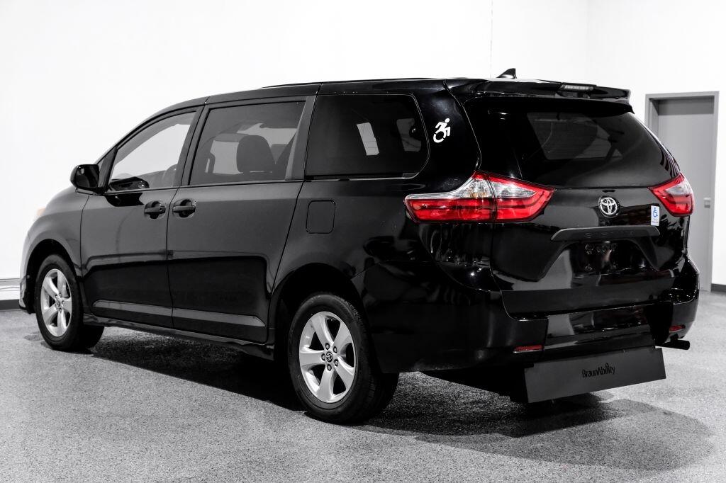 Toyota Sienna L FWD 7-Passenger (Natl) 2020