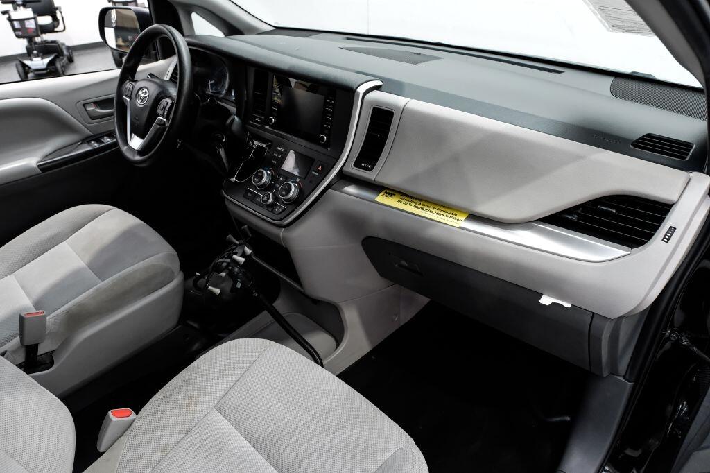 Toyota Sienna L FWD 7-Passenger (Natl) 2020