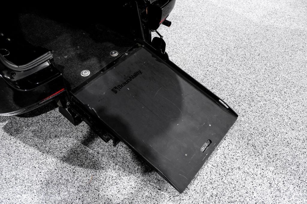 Toyota Sienna L FWD 7-Passenger (Natl) 2020