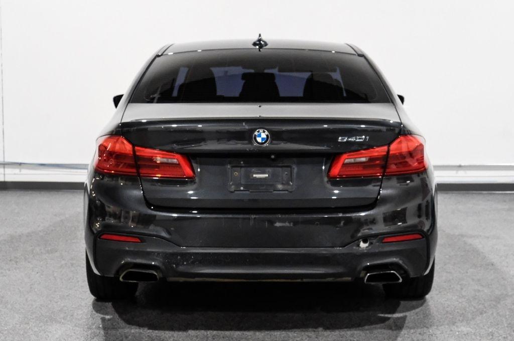 BMW 5 Series 540i Sedan 2017