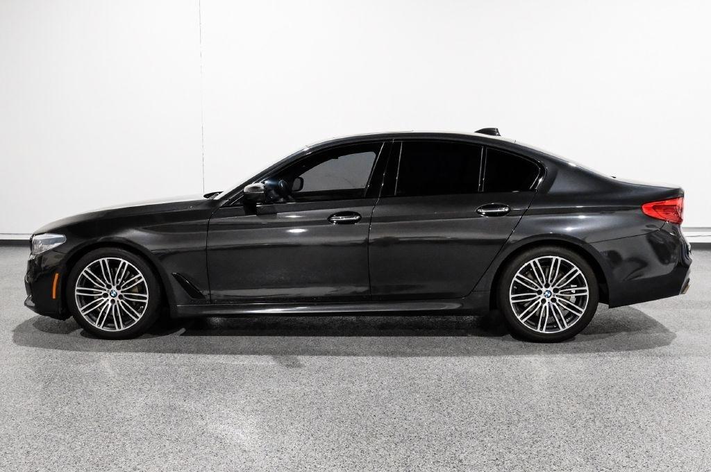 BMW 5 Series 540i Sedan 2017