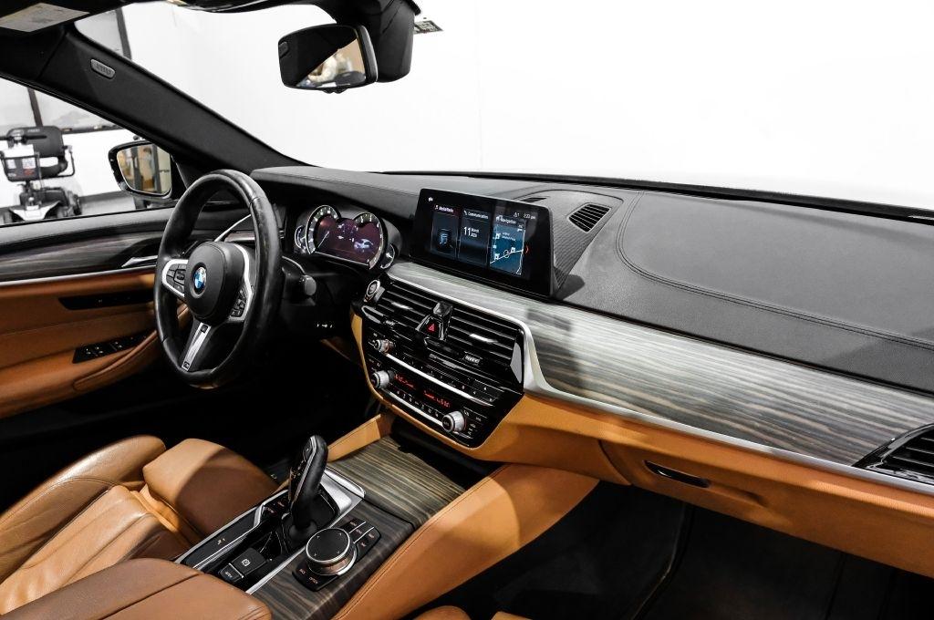 BMW 5 Series 540i Sedan 2017