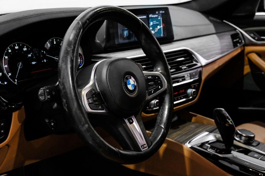 BMW 5 Series 540i Sedan 2017