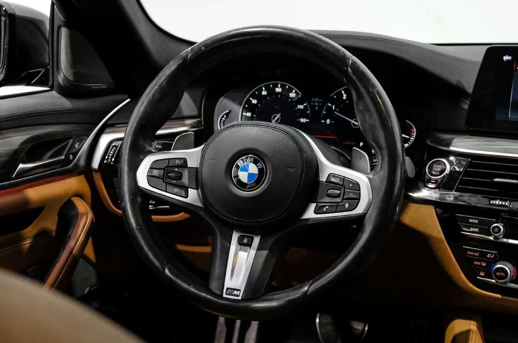 BMW 5 Series 540i Sedan 2017