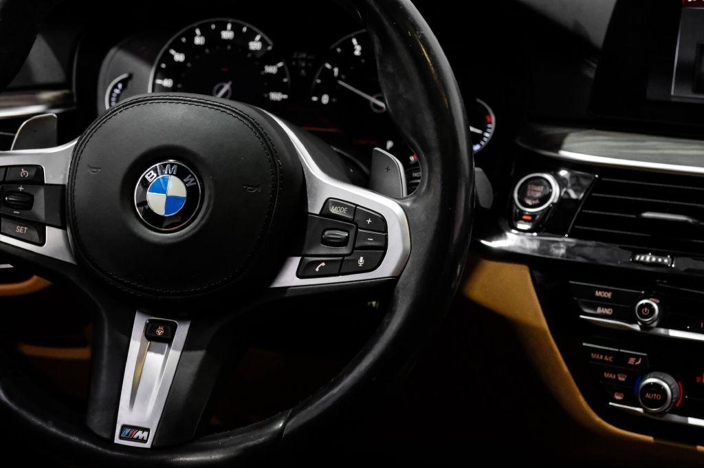 BMW 5 Series 540i Sedan 2017