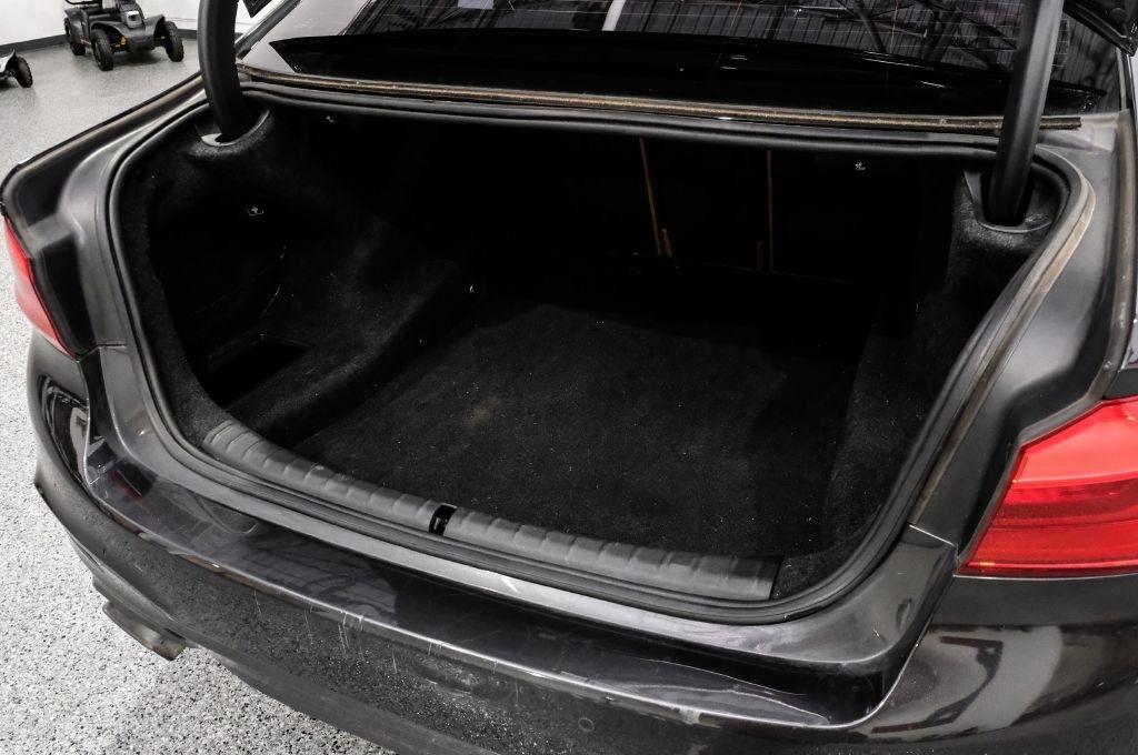 BMW 5 Series 540i Sedan 2017