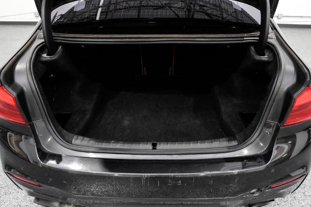 BMW 5 Series 540i Sedan 2017