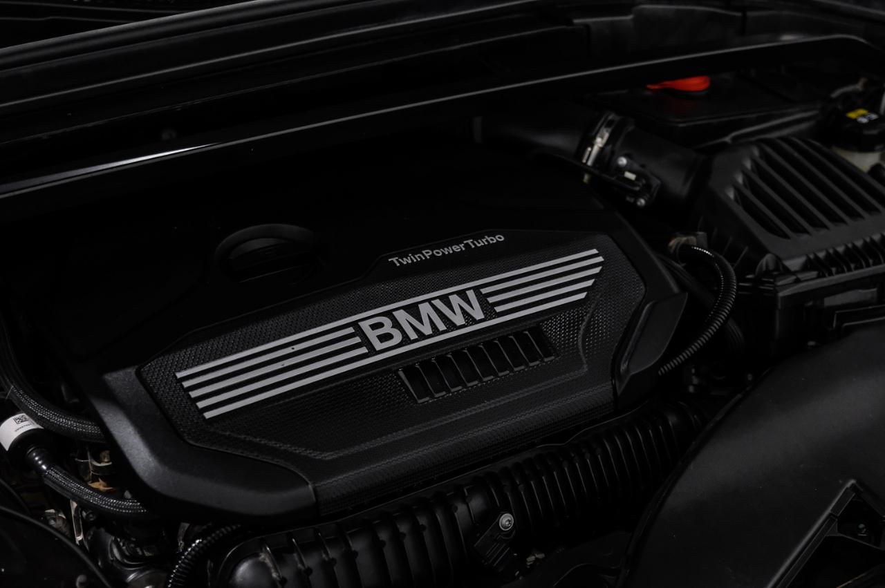 BMW X1 sDrive28i Sports Activity Vehicle 2021