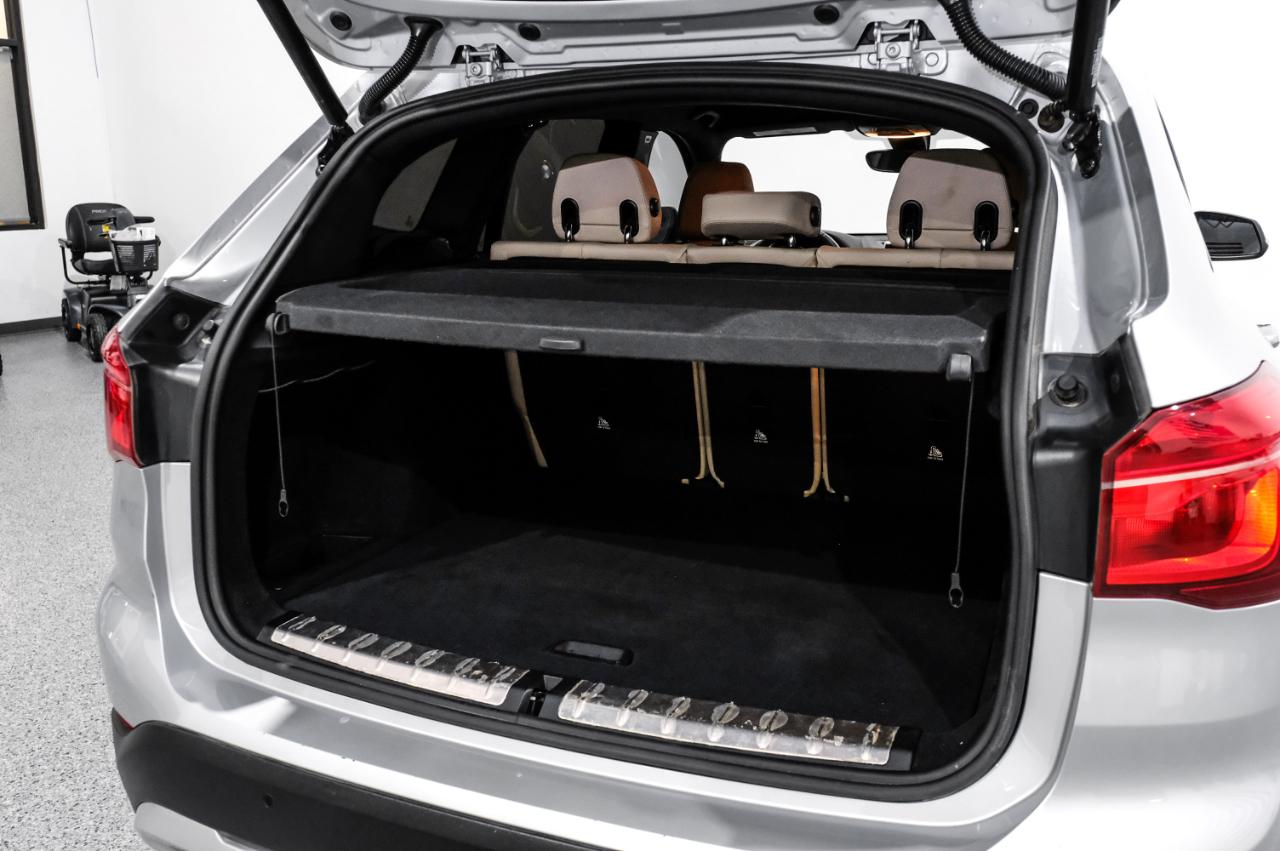 BMW X1 sDrive28i Sports Activity Vehicle 2021