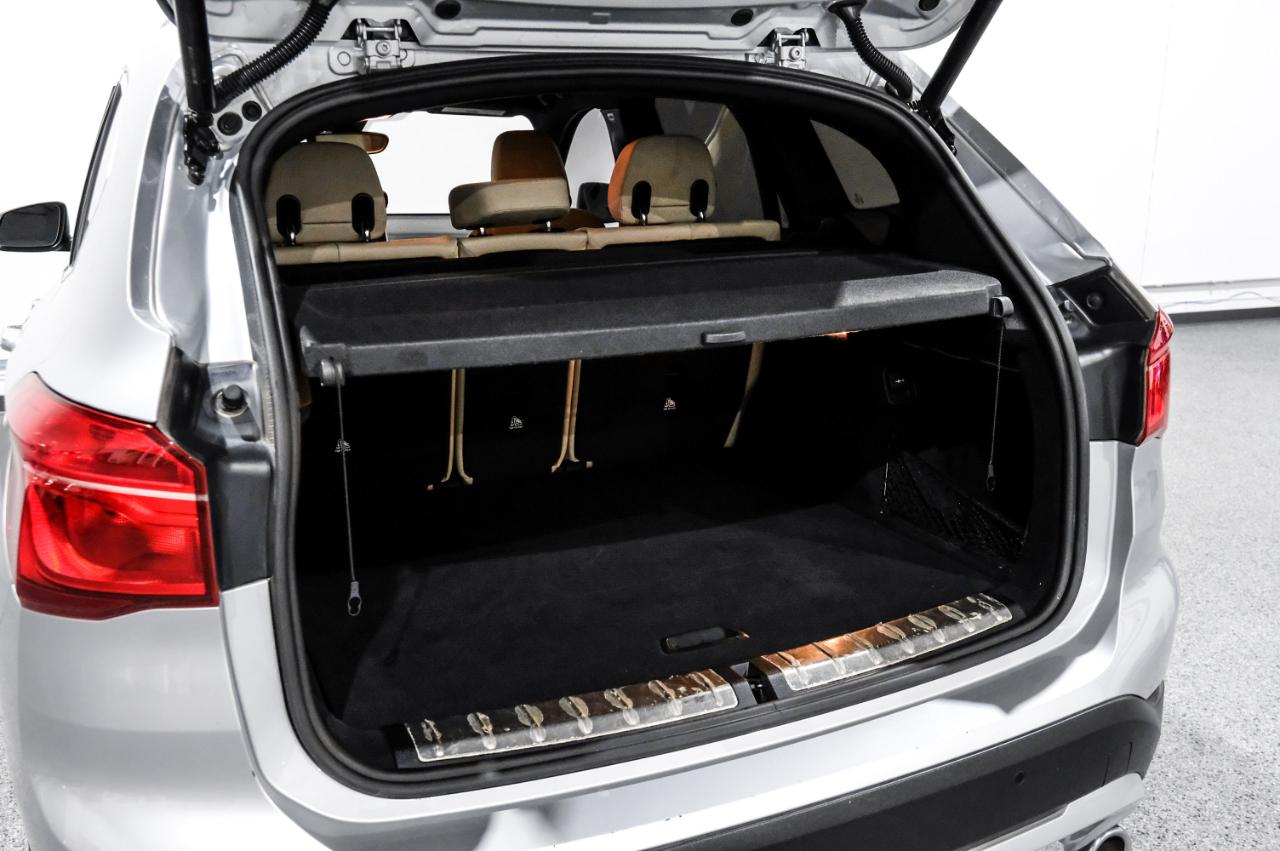 BMW X1 sDrive28i Sports Activity Vehicle 2021