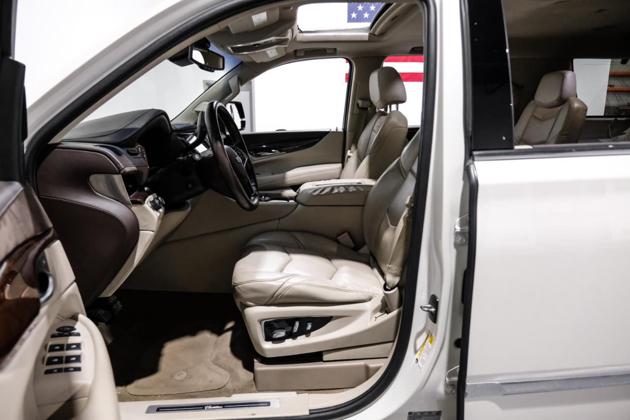 Cadillac Escalade 4WD 4dr Luxury 2015