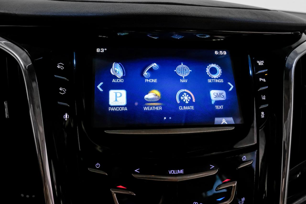 Cadillac Escalade 4WD 4dr Luxury 2015