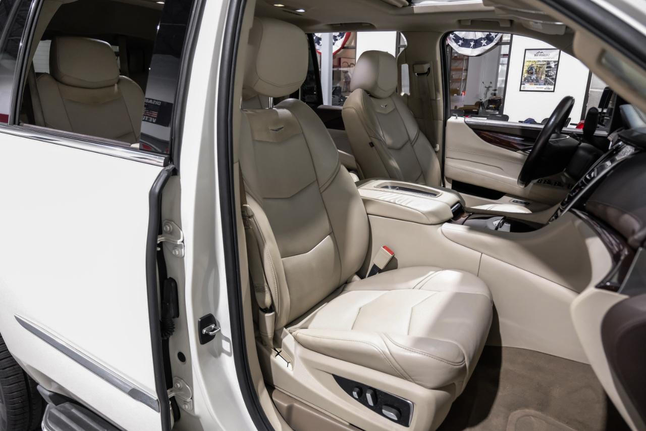 Cadillac Escalade 4WD 4dr Luxury 2015