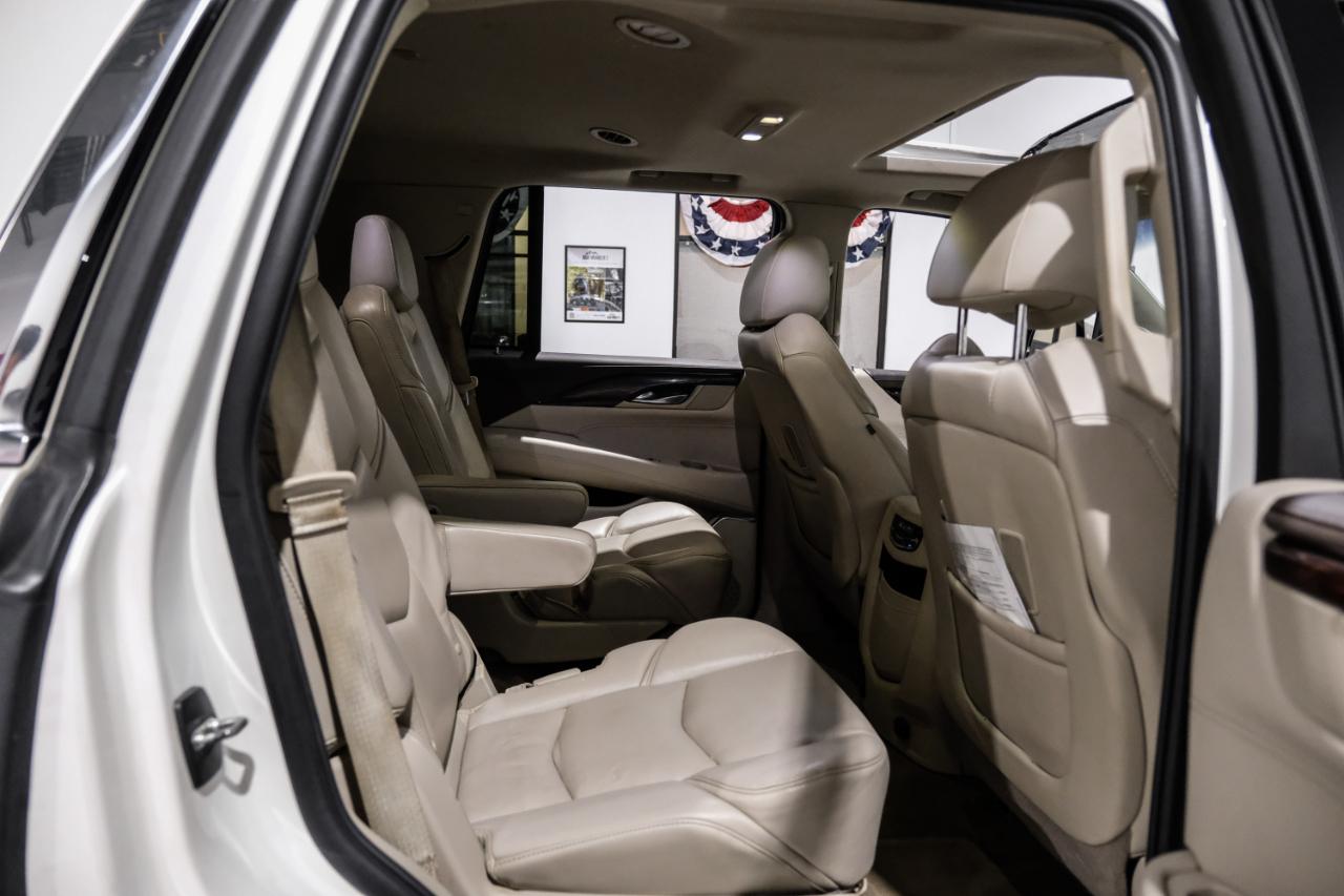 Cadillac Escalade 4WD 4dr Luxury 2015