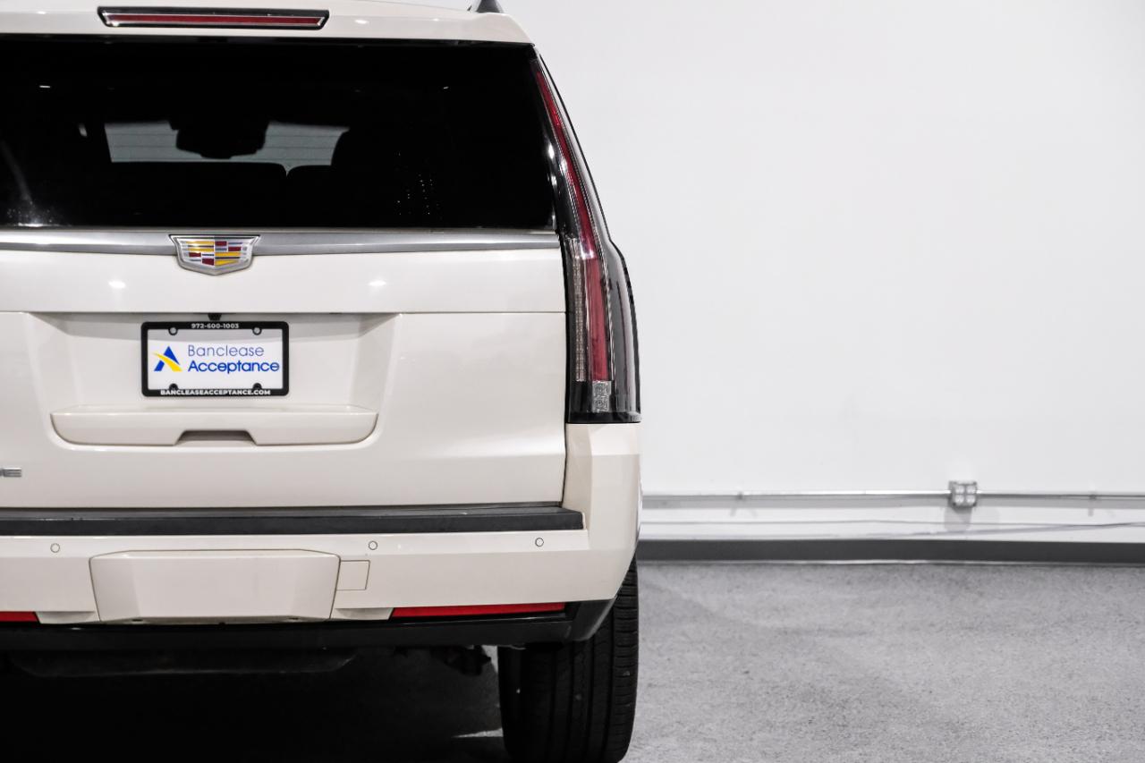 Cadillac Escalade 4WD 4dr Luxury 2015