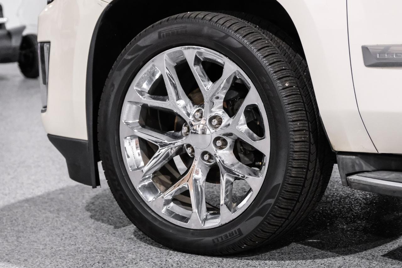 Cadillac Escalade 4WD 4dr Luxury 2015