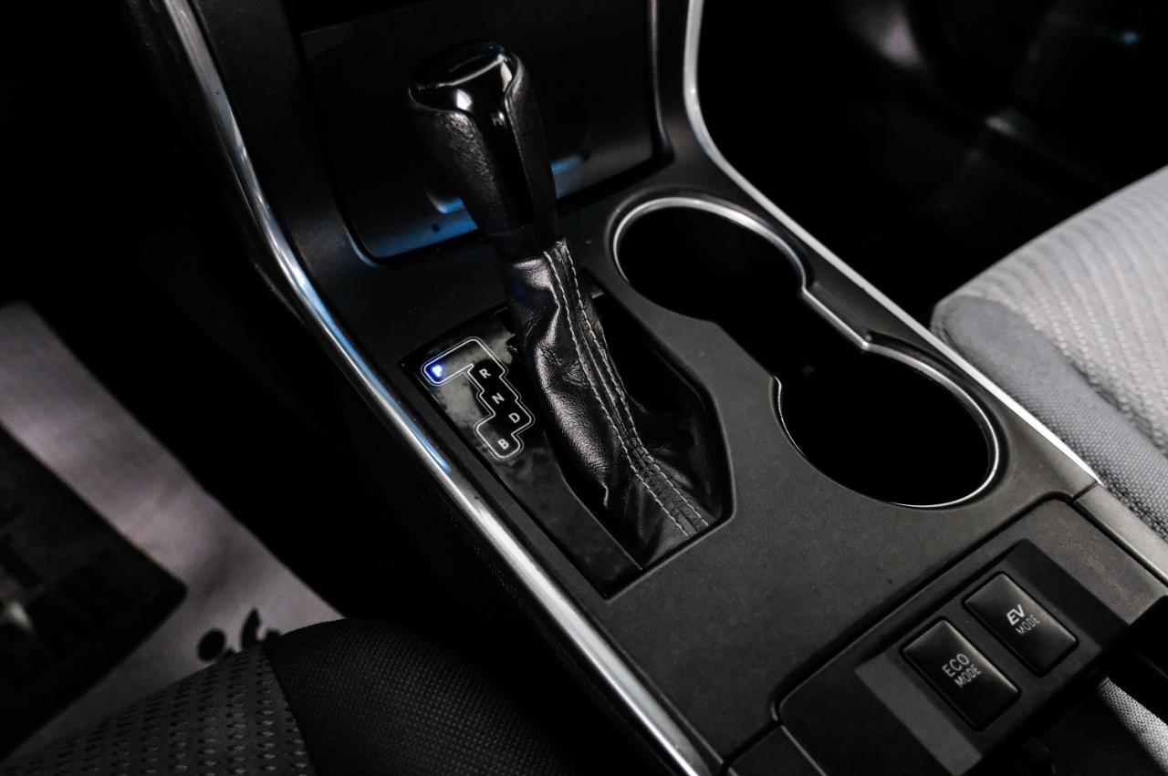 Toyota Camry Hybrid 4dr Sdn XLE (Natl) 2015