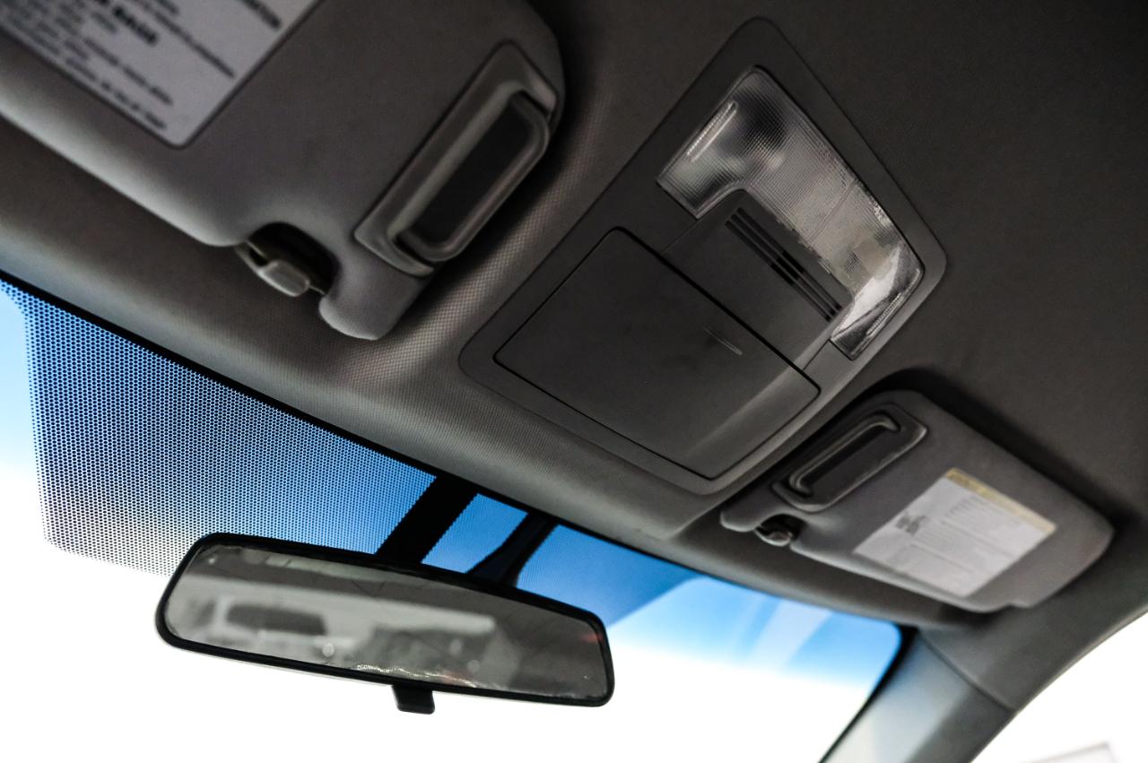 Toyota Camry Hybrid 4dr Sdn XLE (Natl) 2015