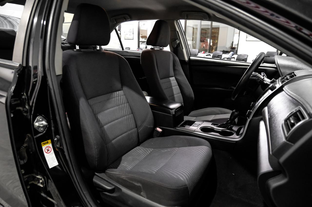 Toyota Camry Hybrid 4dr Sdn XLE (Natl) 2015