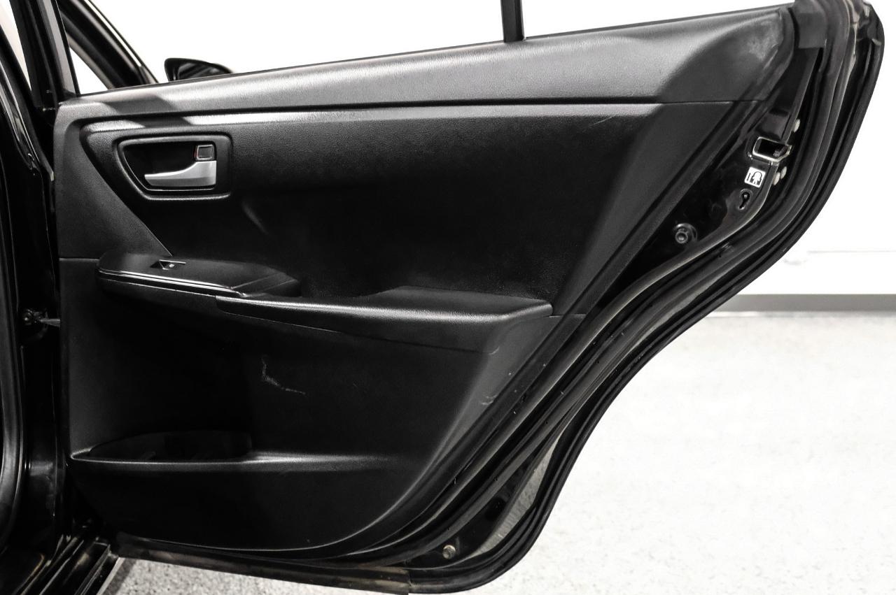 Toyota Camry Hybrid 4dr Sdn XLE (Natl) 2015