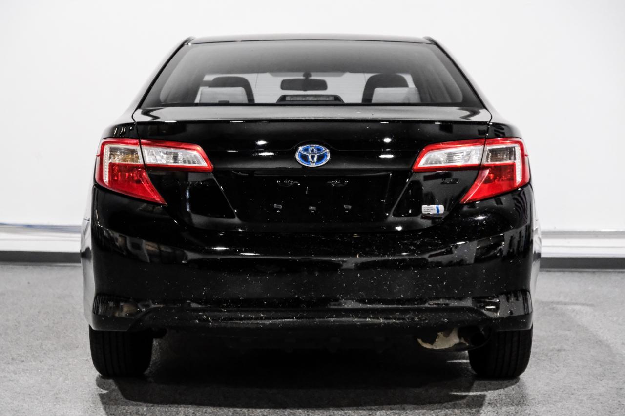 Toyota Camry Hybrid 2014.5 4dr Sdn SE Limited Edition (Natl) 2014