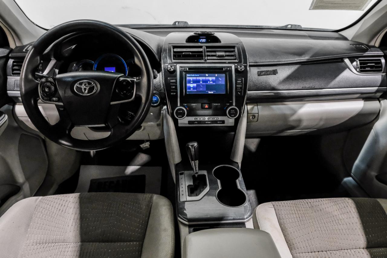 Toyota Camry Hybrid 2014.5 4dr Sdn SE Limited Edition (Natl) 2014