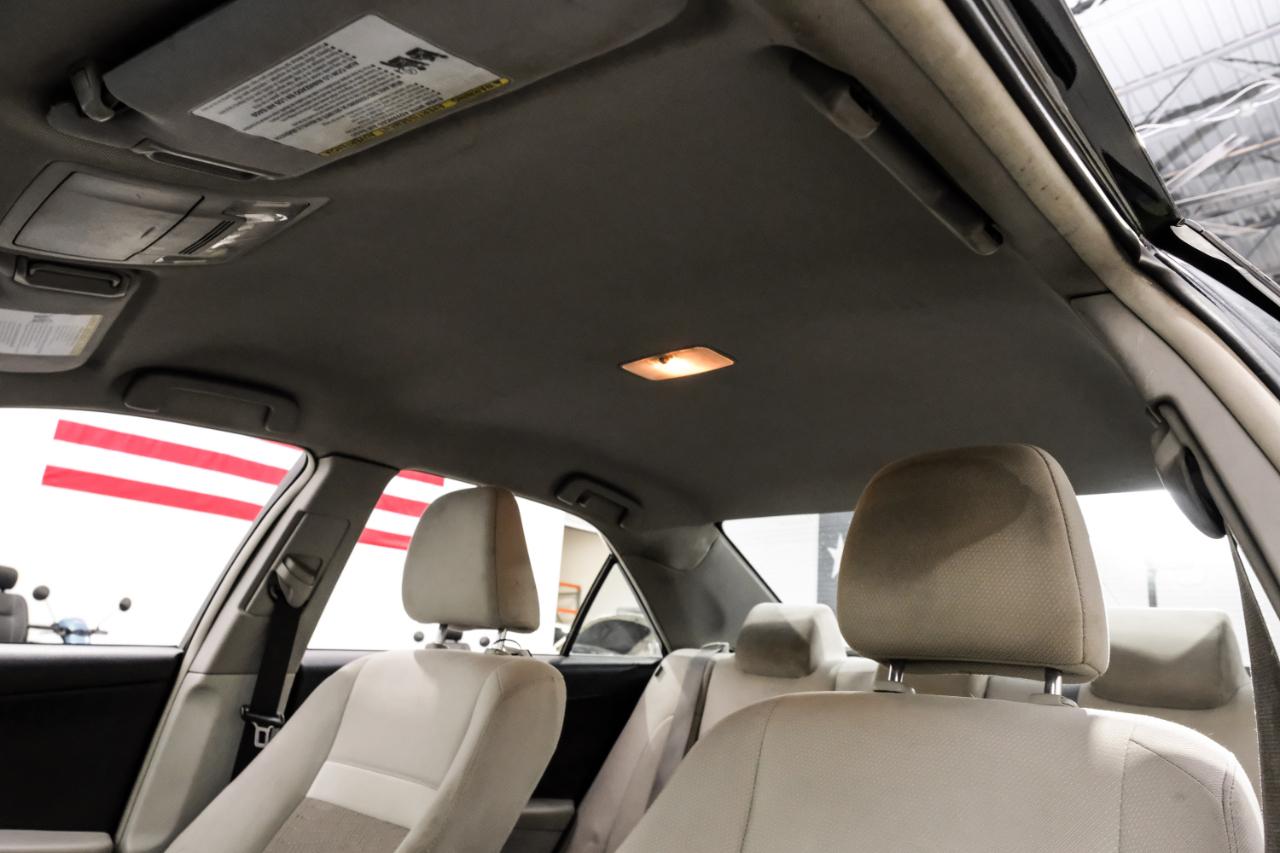 Toyota Camry Hybrid 2014.5 4dr Sdn SE Limited Edition (Natl) 2014