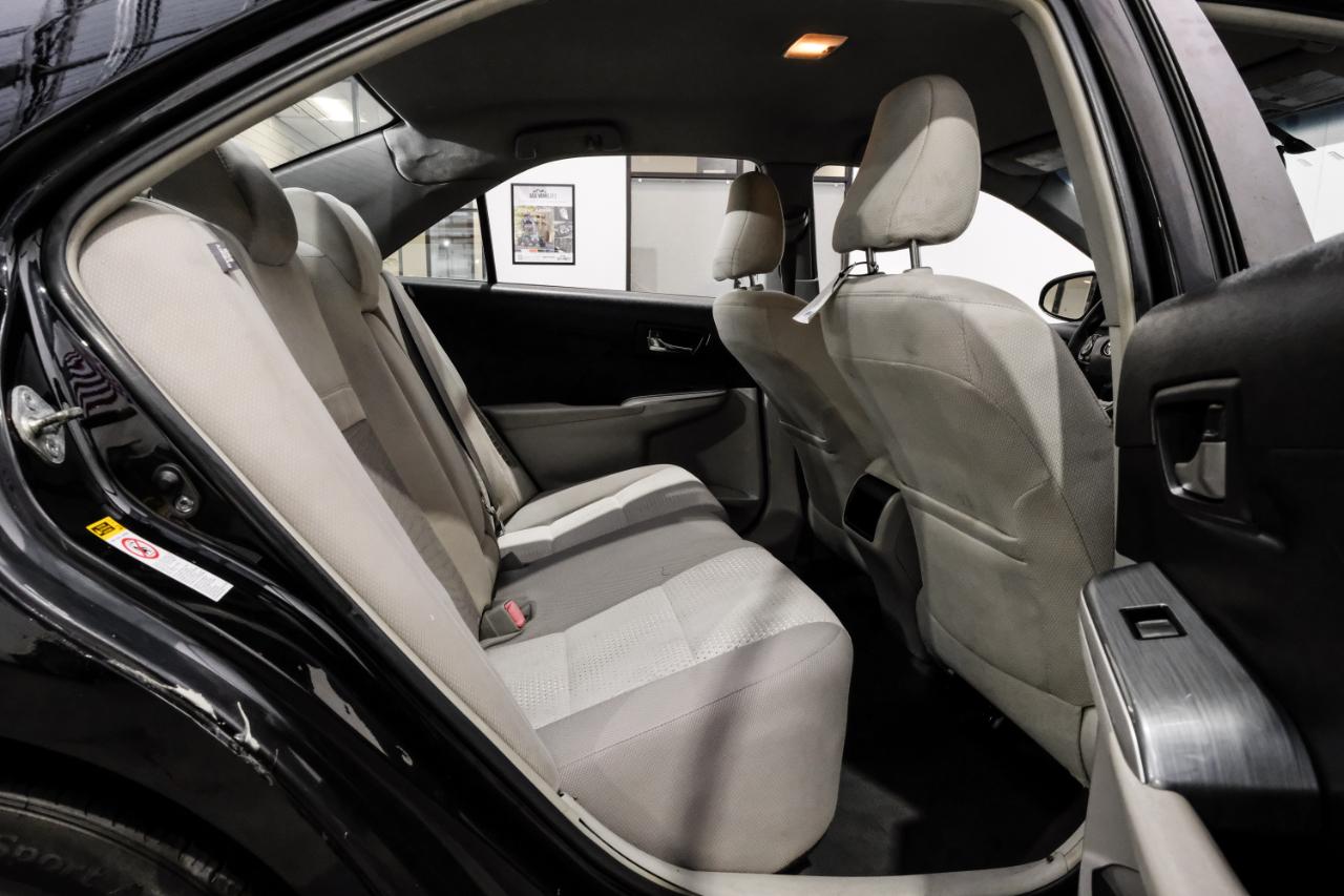 Toyota Camry Hybrid 2014.5 4dr Sdn SE Limited Edition (Natl) 2014