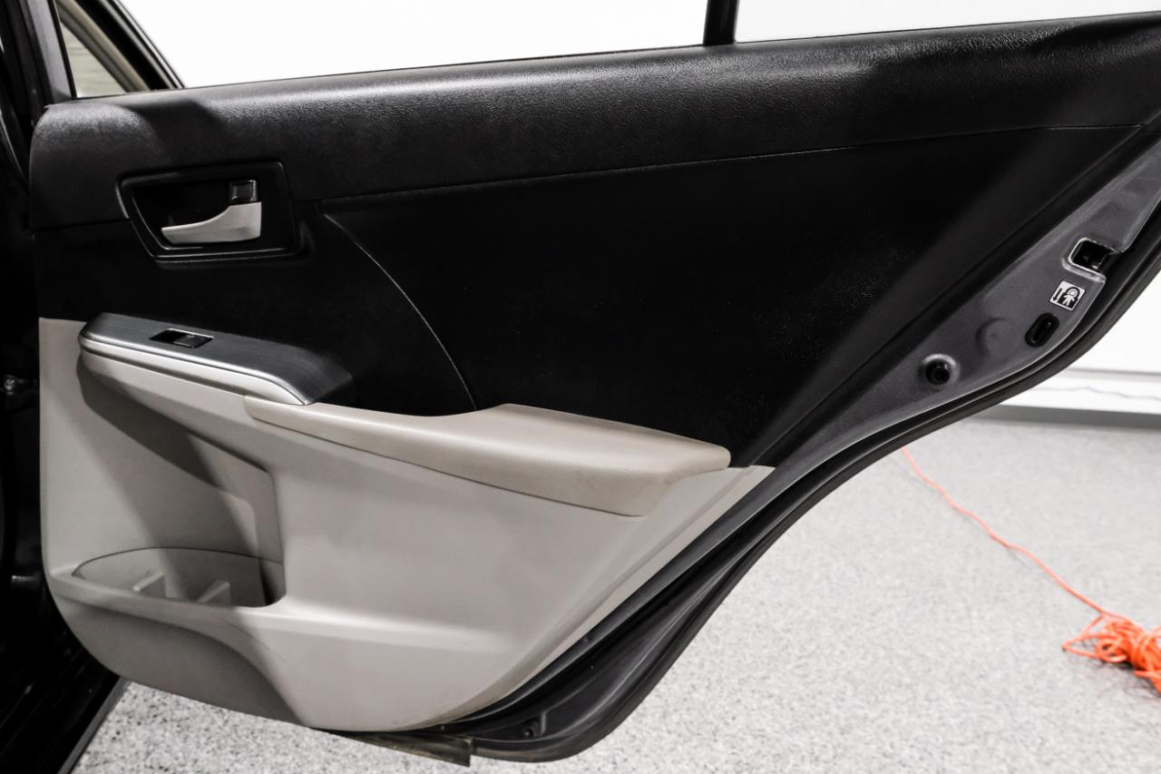 Toyota Camry Hybrid 2014.5 4dr Sdn SE Limited Edition (Natl) 2014