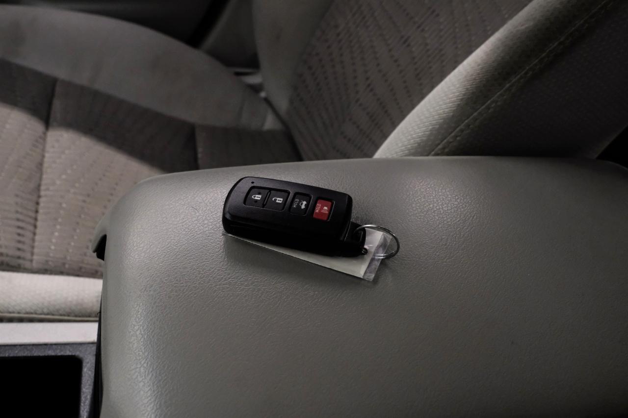 Toyota Camry Hybrid 2014.5 4dr Sdn SE Limited Edition (Natl) 2014