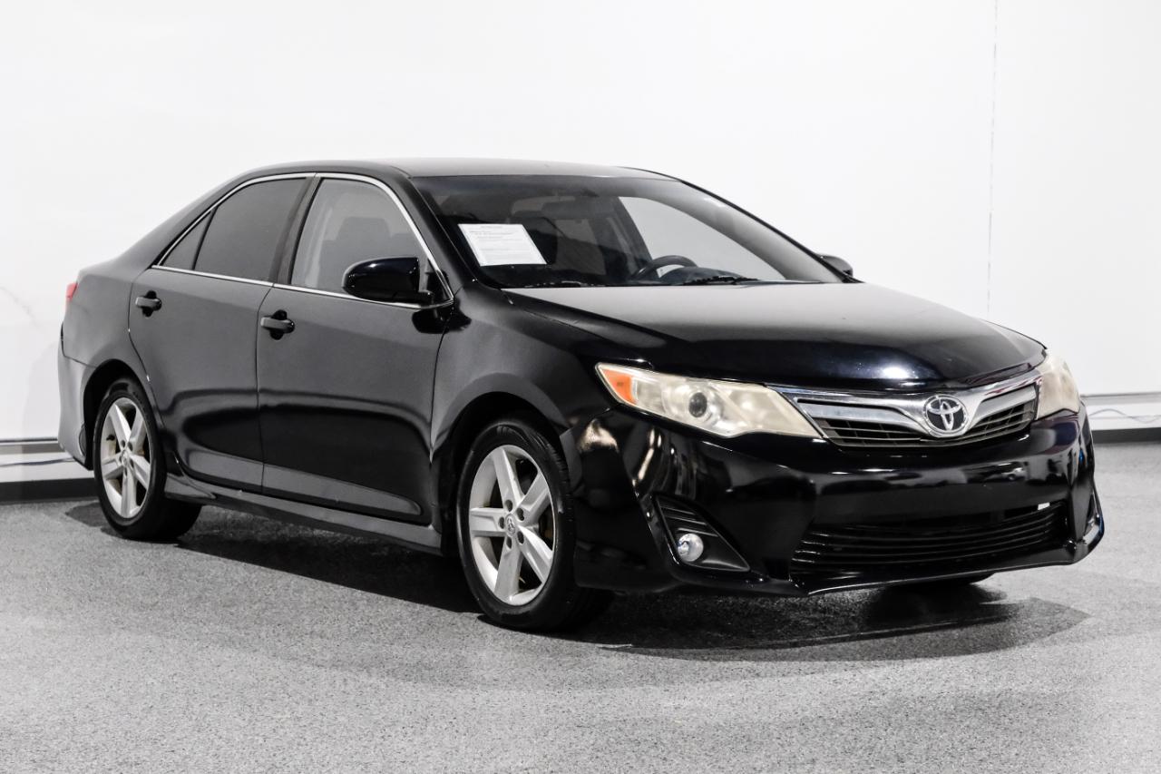 Toyota Camry 2014.5 4dr Sdn I4 Auto SE Sport (Natl) 2014