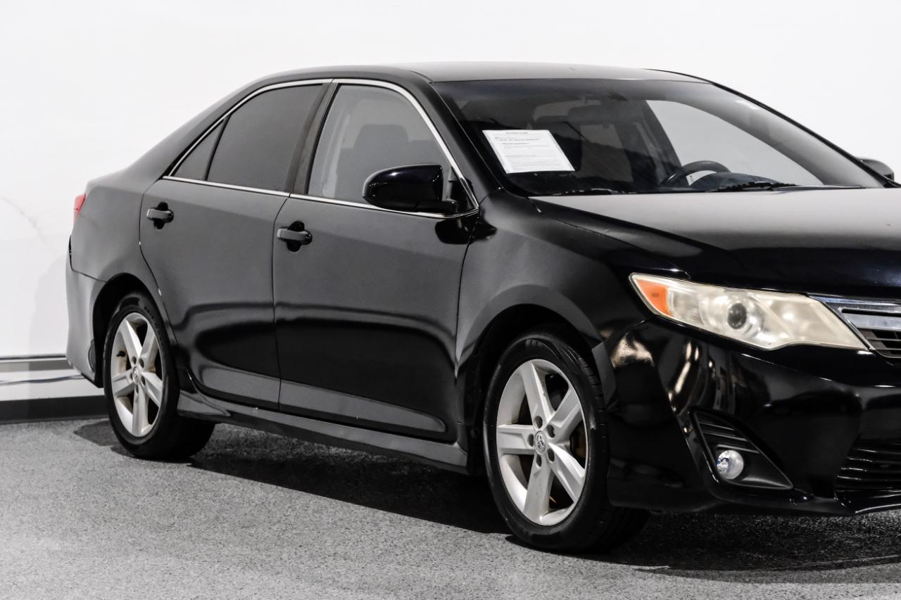 Toyota Camry 2014.5 4dr Sdn I4 Auto SE Sport (Natl) 2014