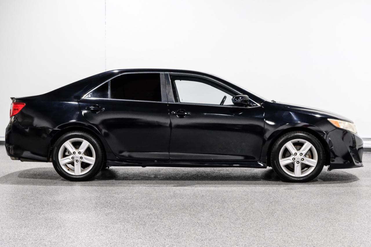 Toyota Camry 2014.5 4dr Sdn I4 Auto SE Sport (Natl) 2014