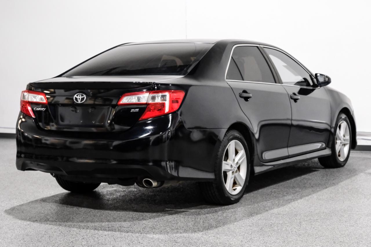 Toyota Camry 2014.5 4dr Sdn I4 Auto SE Sport (Natl) 2014
