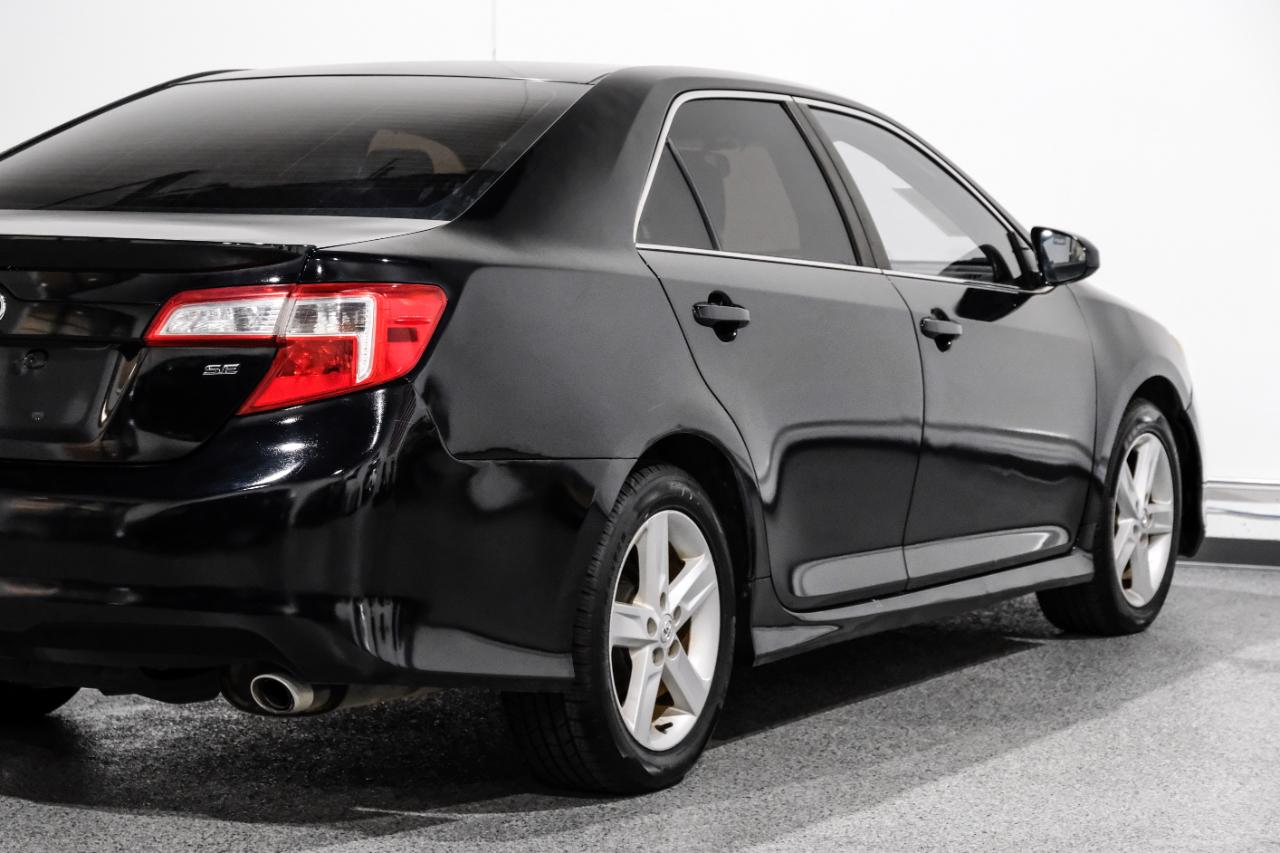 Toyota Camry 2014.5 4dr Sdn I4 Auto SE Sport (Natl) 2014