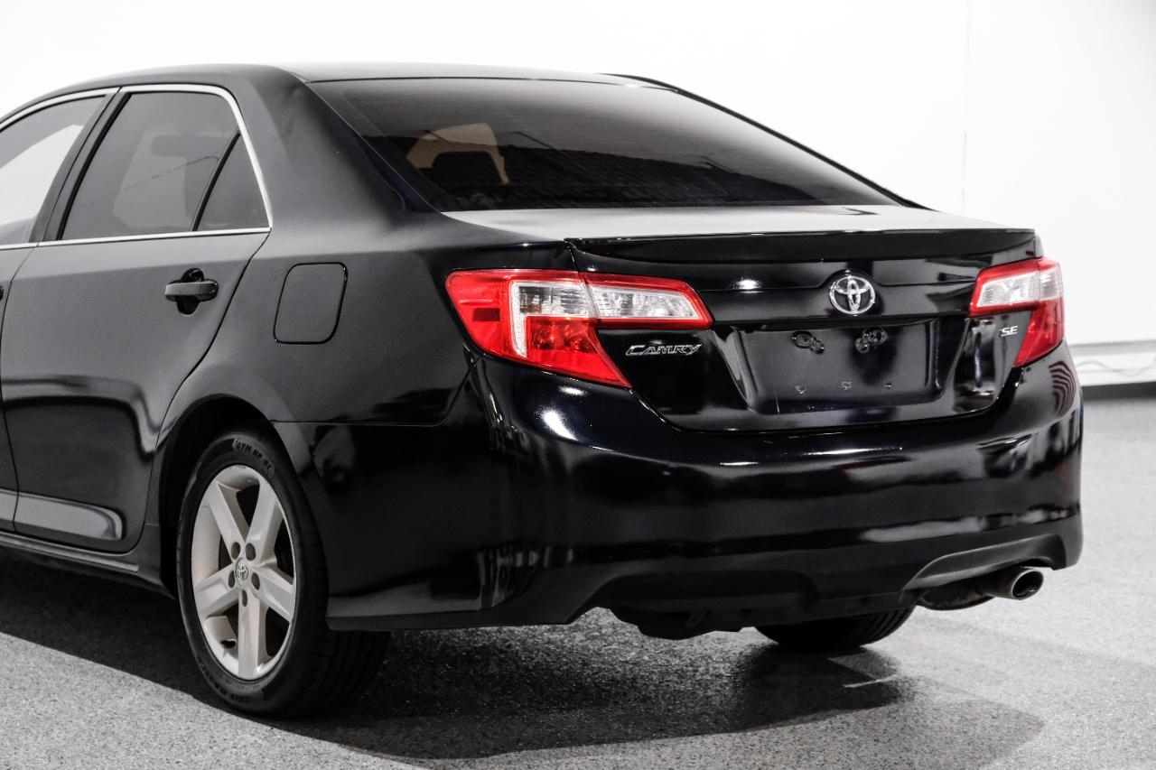 Toyota Camry 2014.5 4dr Sdn I4 Auto SE Sport (Natl) 2014