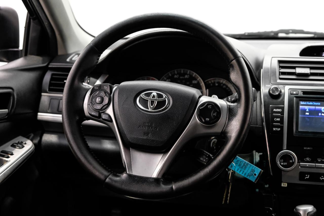 Toyota Camry 2014.5 4dr Sdn I4 Auto SE Sport (Natl) 2014