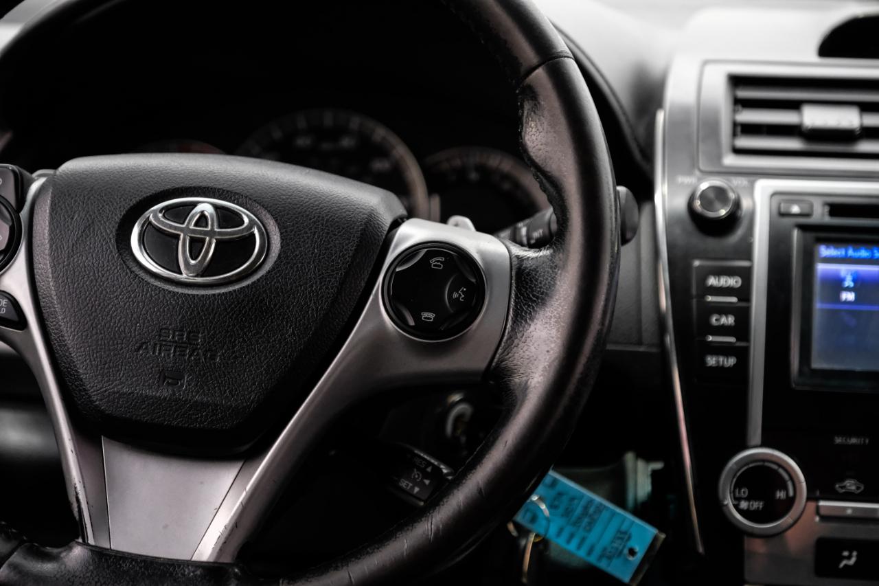 Toyota Camry 2014.5 4dr Sdn I4 Auto SE Sport (Natl) 2014